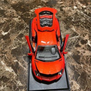 1:18 Maisto Lamborghini Aventador coupe